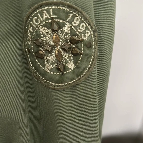 H&M Olive Green Button-Up Jacket - Picture 4 of 4